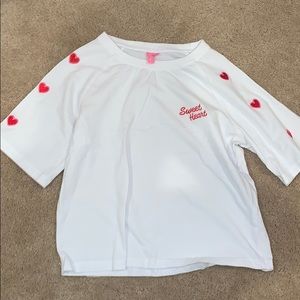 Cute “sweet heart” short sleeve crop with hearts